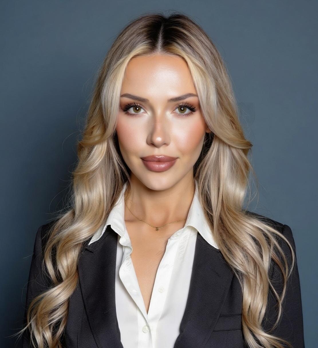 Leah Kadikoff, licensed mortgage agent in Ontario